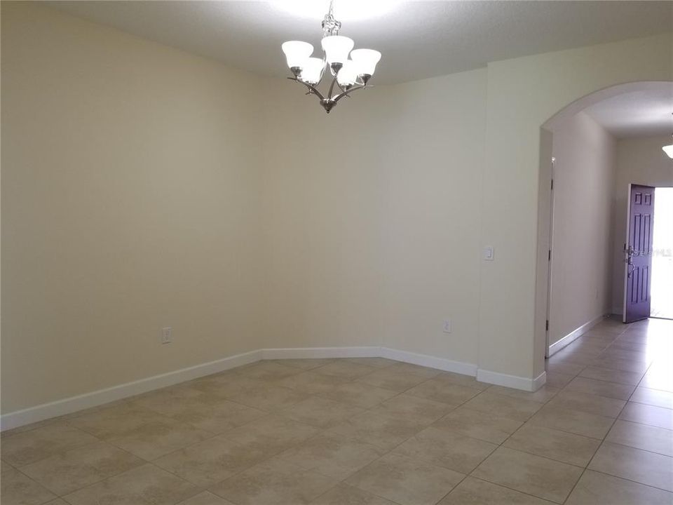 For Rent: $3,200 (4 beds, 2 baths, 2304 Square Feet)