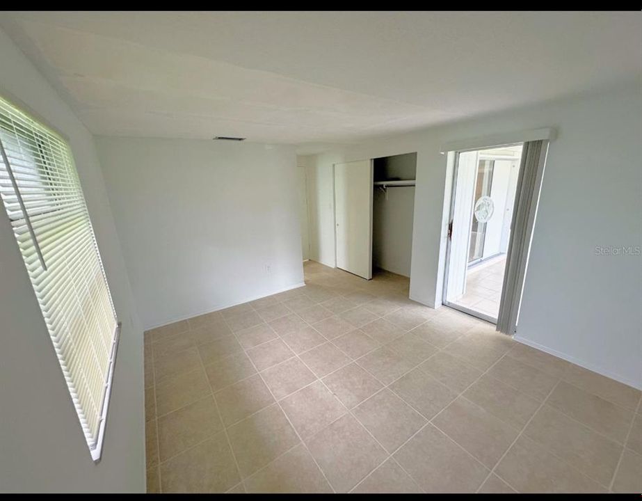 For Rent: $1,600 (2 beds, 2 baths, 888 Square Feet)