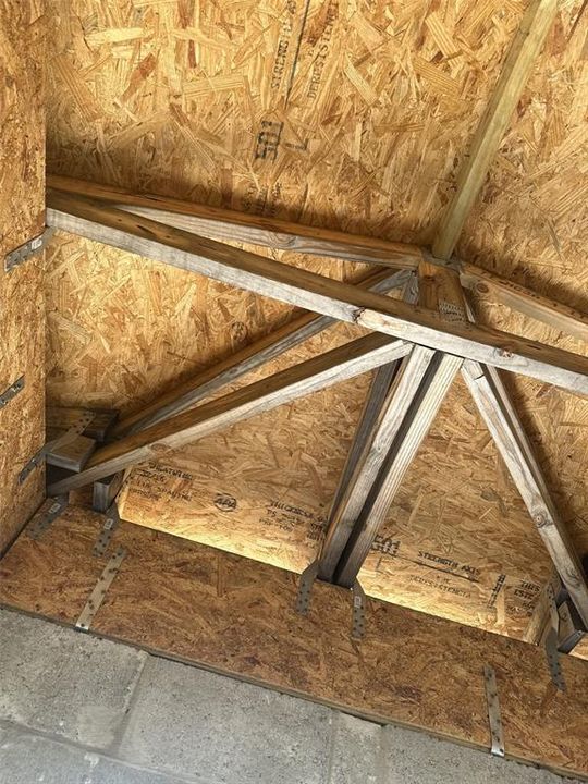 待售: $375,000 (3 贝兹, 2 浴室, 1270 平方英尺)