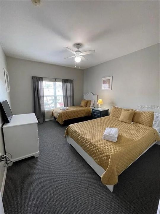 For Rent: $2,100 (2 beds, 2 baths, 1271 Square Feet)