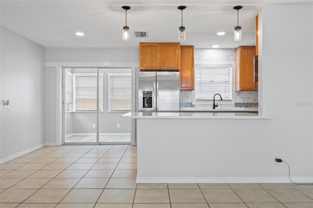 301 Kitchen / Dining Area