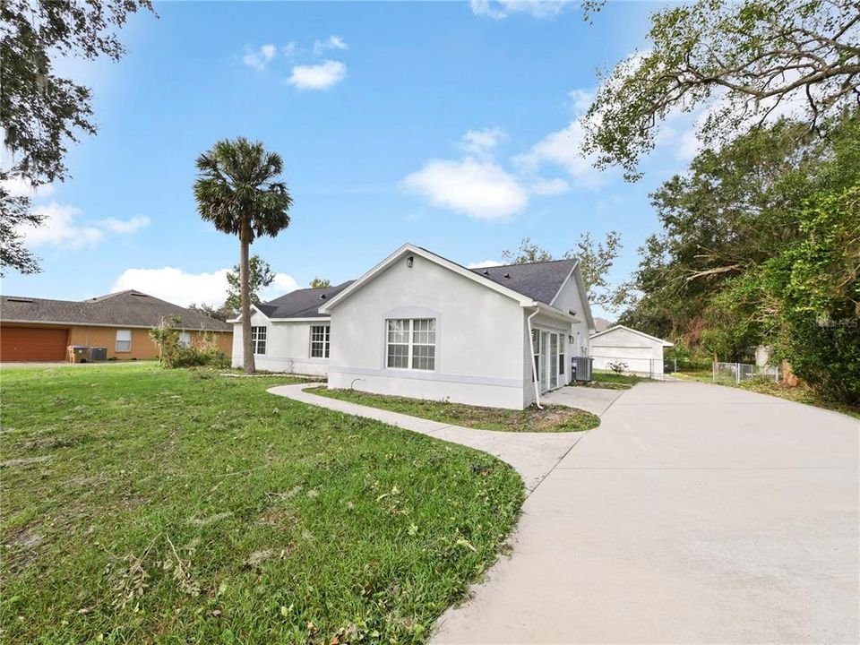 For Sale: $499,999 (3 beds, 2 baths, 2120 Square Feet)