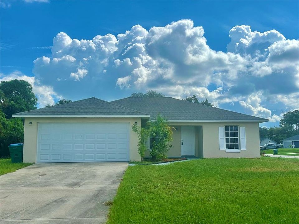 For Sale: $310,000 (3 beds, 2 baths, 1245 Square Feet)