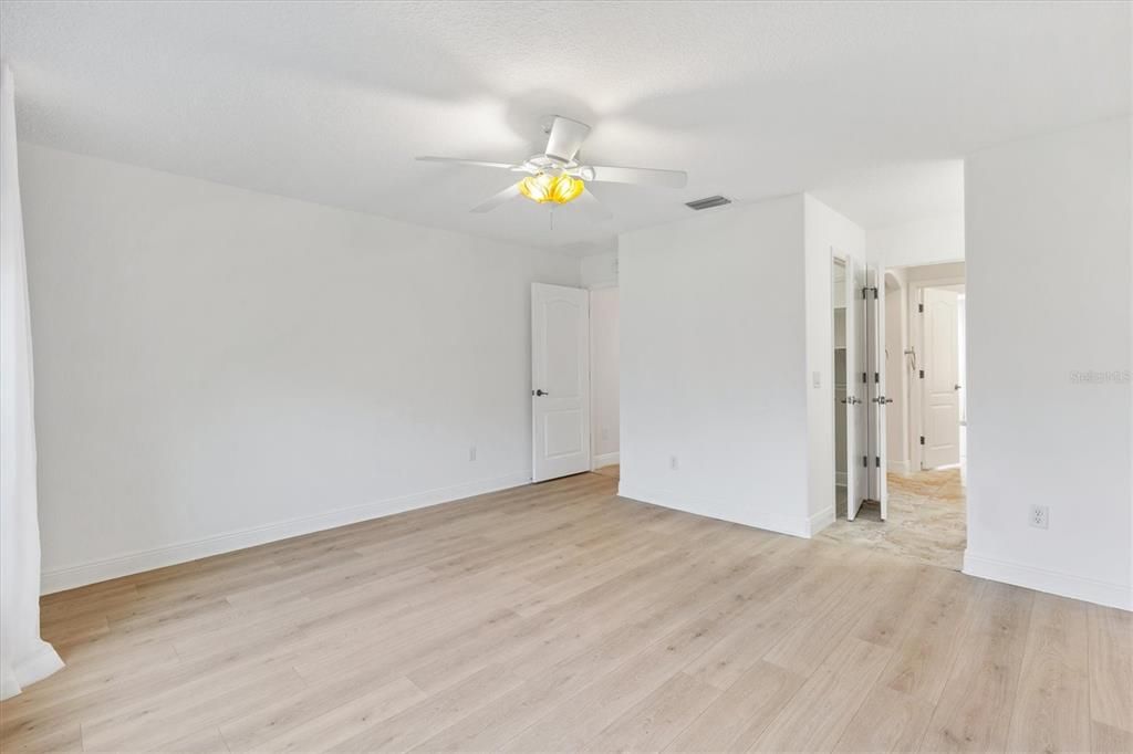 For Sale: $624,900 (3 beds, 2 baths, 2756 Square Feet)