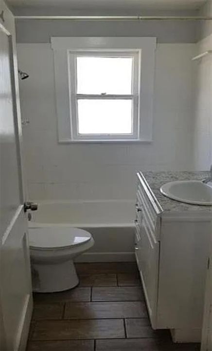 2nd Bathroom