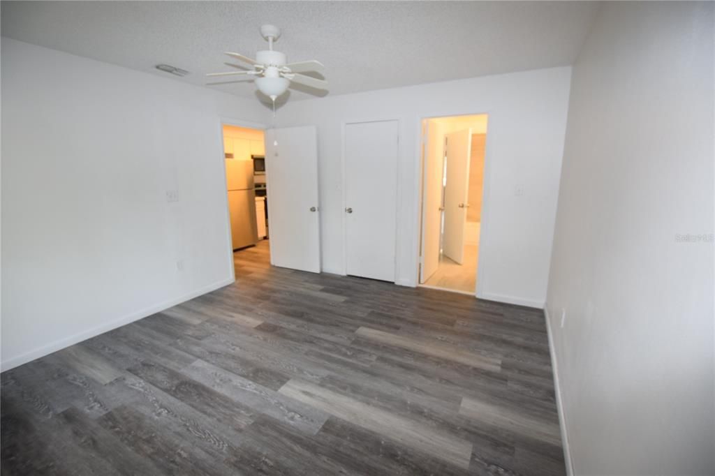 For Rent: $1,875 (3 beds, 2 baths, 1322 Square Feet)