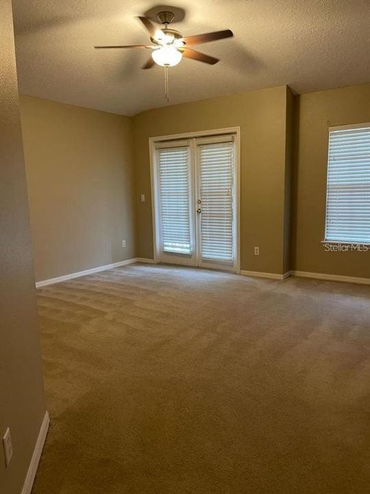 For Rent: $2,400 (3 beds, 2 baths, 1771 Square Feet)