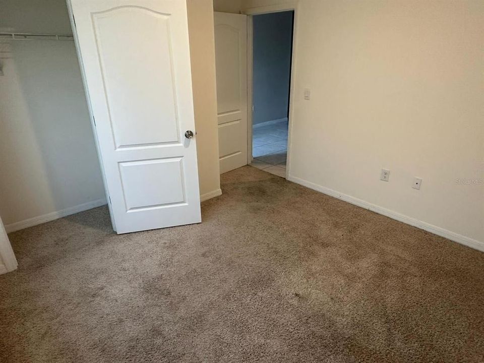 For Rent: $2,400 (4 beds, 2 baths, 1846 Square Feet)