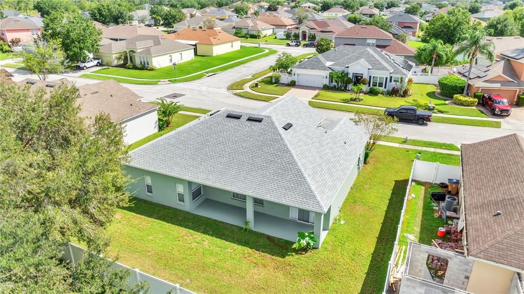 For Sale: $384,000 (3 beds, 2 baths, 1596 Square Feet)