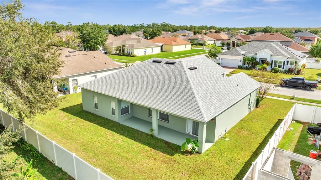 For Sale: $384,000 (3 beds, 2 baths, 1596 Square Feet)