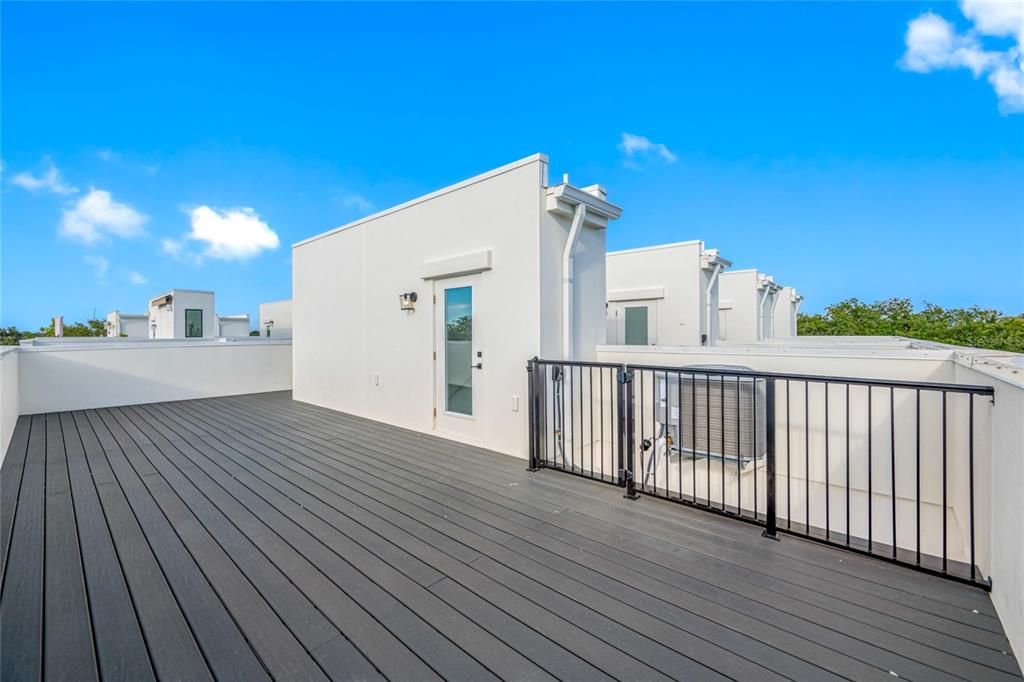 For Sale: $819,900 (2 beds, 2 baths, 1708 Square Feet)