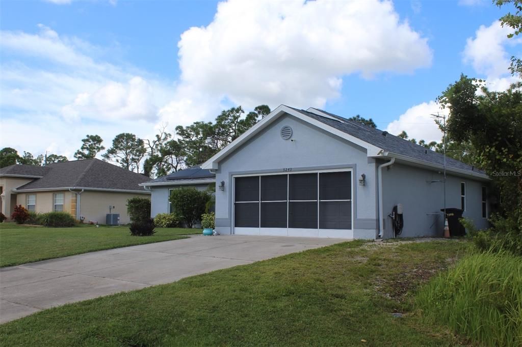 For Sale: $440,000 (3 beds, 2 baths, 1788 Square Feet)