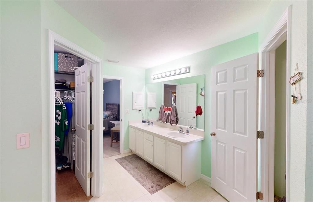 Dual sink vanity Primary bedroom