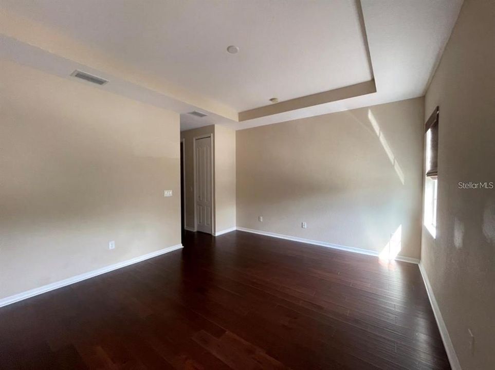 For Rent: $2,010 (3 beds, 2 baths, 1608 Square Feet)