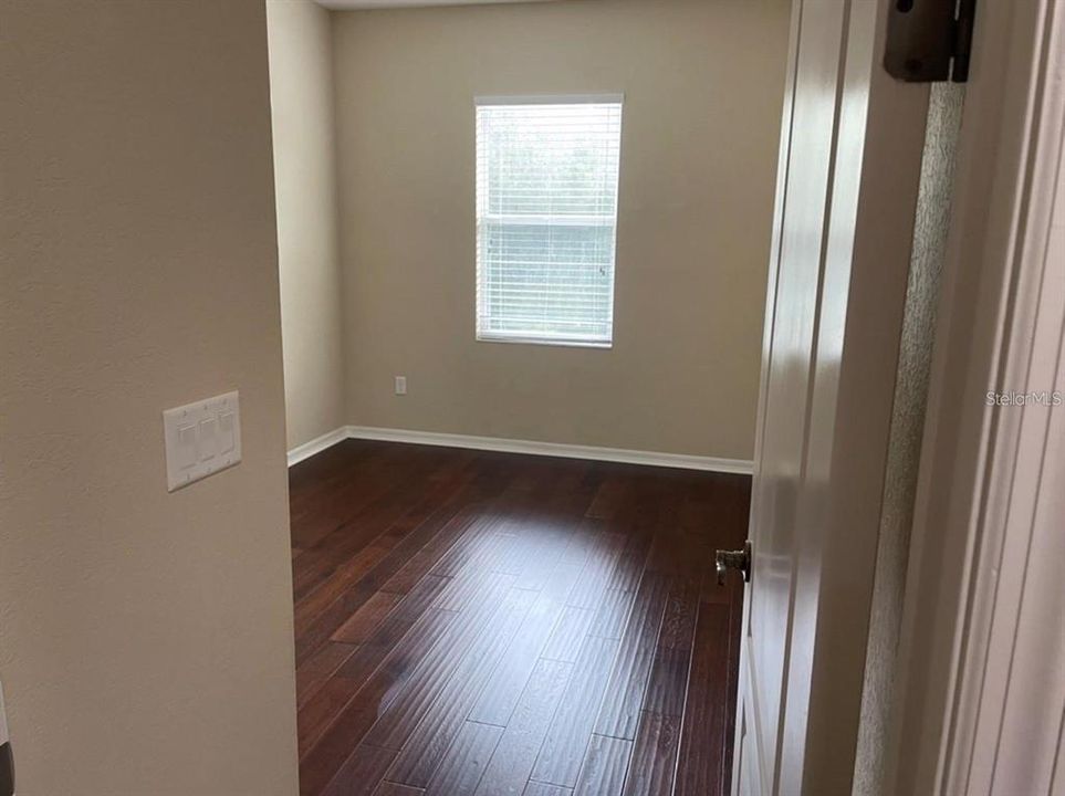 For Rent: $2,010 (3 beds, 2 baths, 1608 Square Feet)