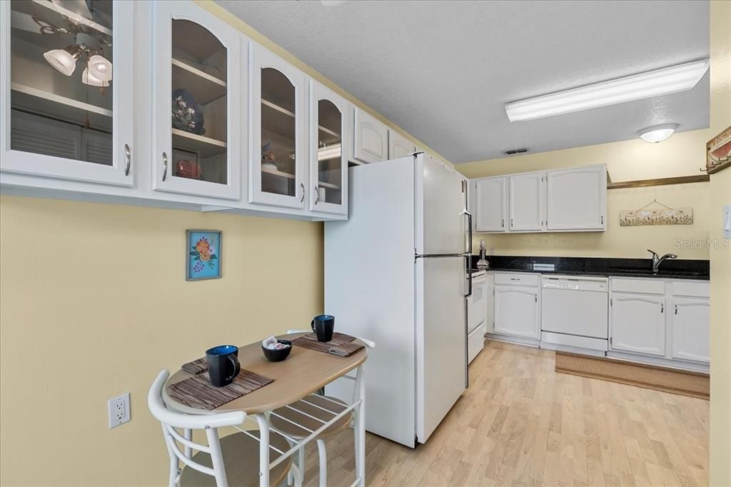 Expansive kitchen with brand new granite countertops