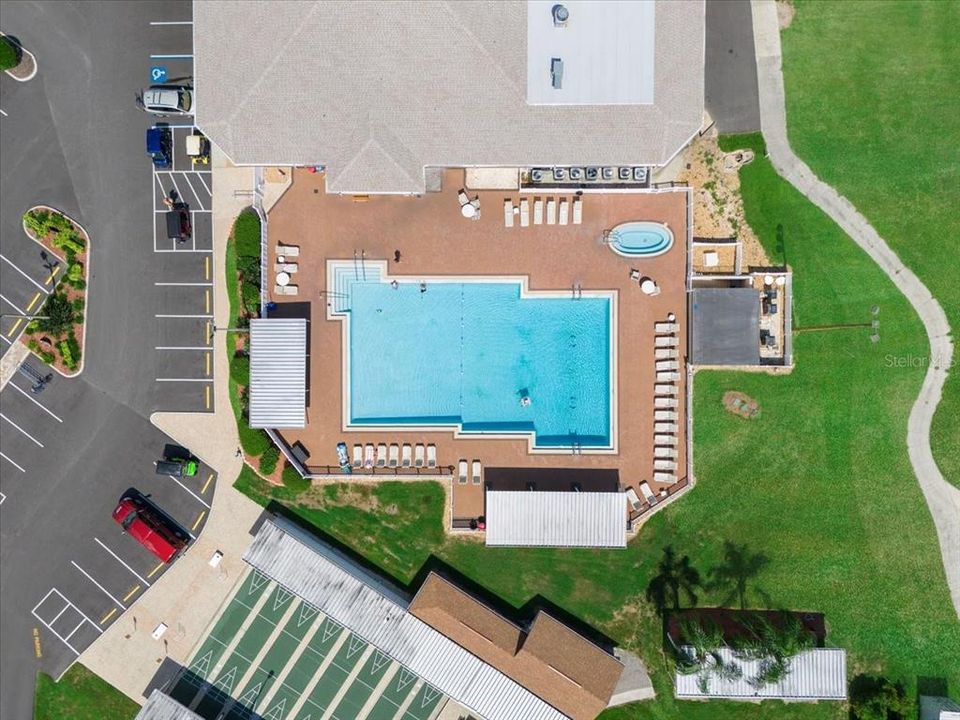 West Pool and hot tub at Clubhouse