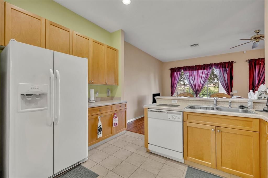 For Rent: $2,200 (2 beds, 2 baths, 1768 Square Feet)