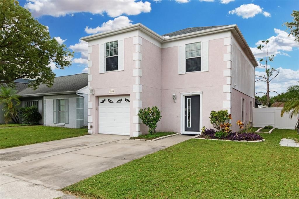 For Sale: $374,990 (3 beds, 2 baths, 1481 Square Feet)