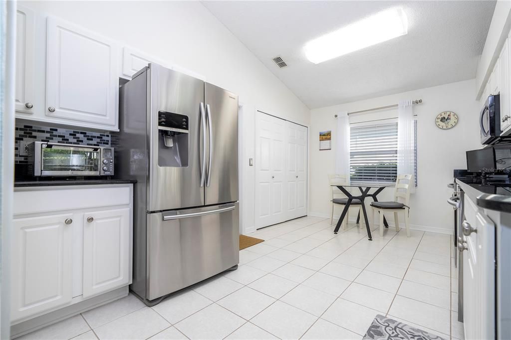 For Sale: $360,000 (3 beds, 2 baths, 1498 Square Feet)