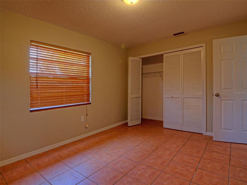 For Rent: $2,200 (3 beds, 2 baths, 1749 Square Feet)