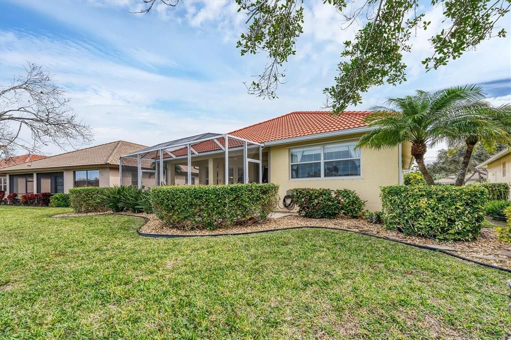 For Sale: $499,900 (3 beds, 2 baths, 1961 Square Feet)