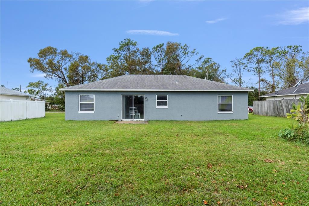 For Sale: $290,000 (3 beds, 2 baths, 1224 Square Feet)