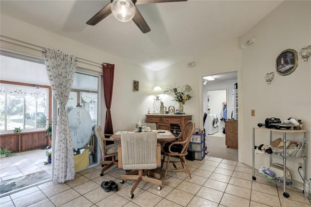 For Sale: $350,000 (2 beds, 2 baths, 1193 Square Feet)