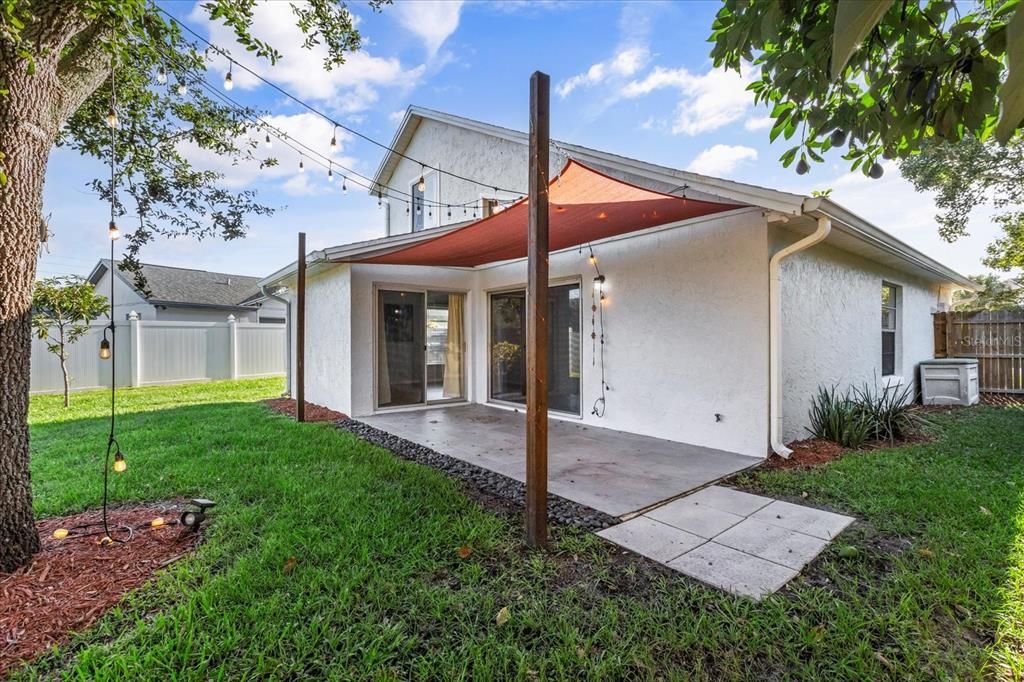 For Sale: $429,900 (3 beds, 2 baths, 1371 Square Feet)