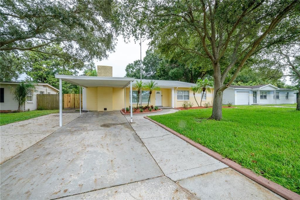 For Sale: $749,990 (3 beds, 2 baths, 2084 Square Feet)