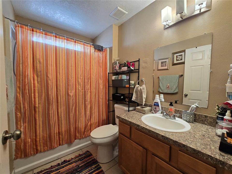 For Sale: $279,900 (3 beds, 2 baths, 1110 Square Feet)