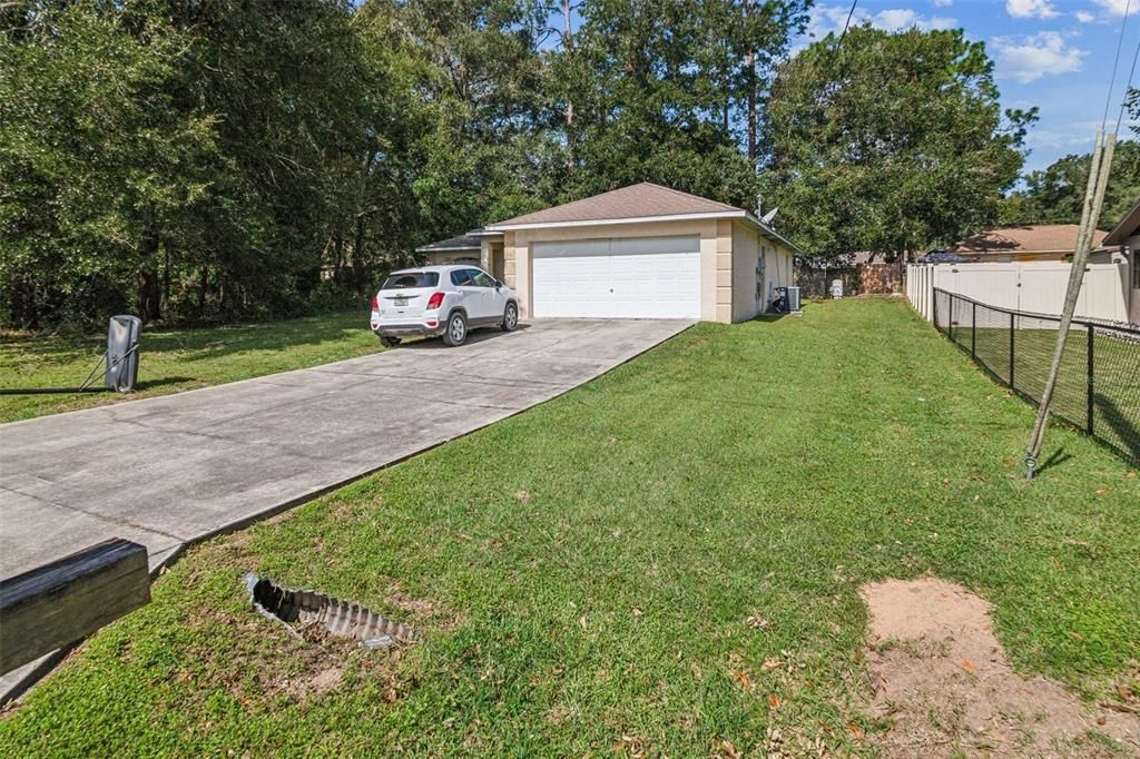 For Sale: $220,000 (3 beds, 2 baths, 1398 Square Feet)