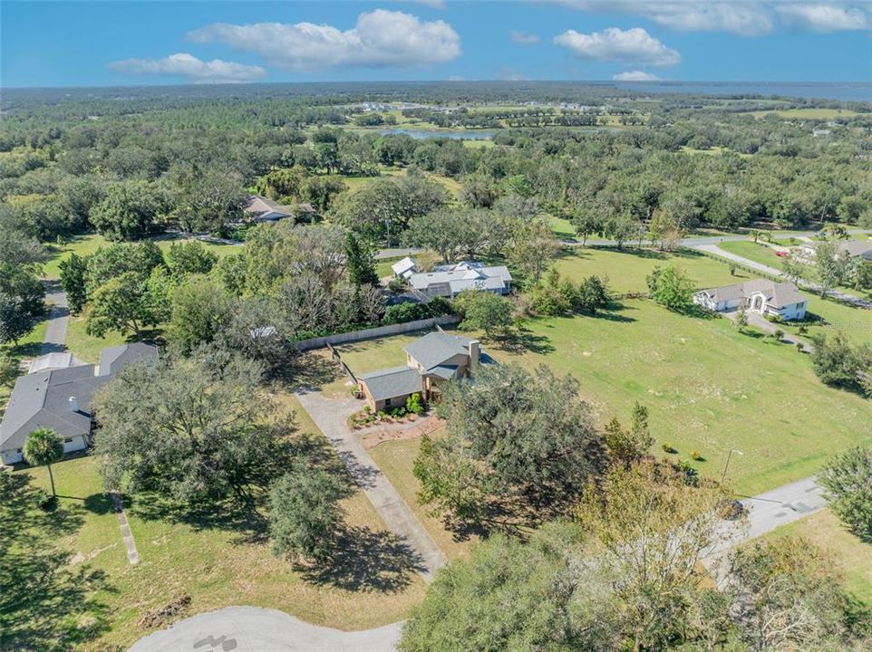 Active With Contract: $399,900 (3 beds, 2 baths, 2605 Square Feet)