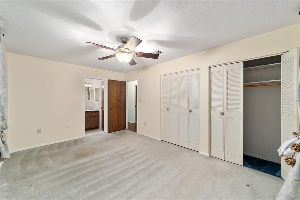 For Sale: $249,000 (3 beds, 2 baths, 1504 Square Feet)