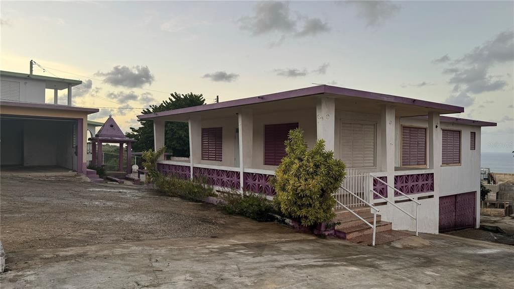 Недавно продано: $219,000 (4 спален, 2 ванн, 960 Квадратных фут)