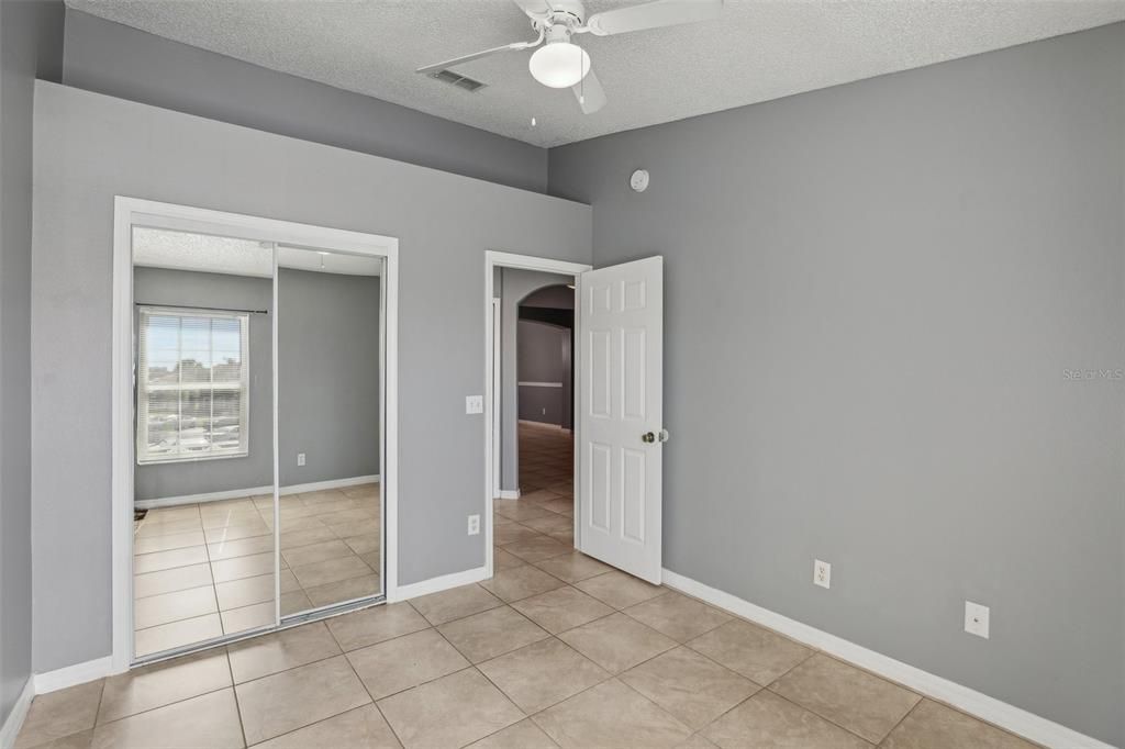 For Sale: $245,000 (3 beds, 2 baths, 1136 Square Feet)