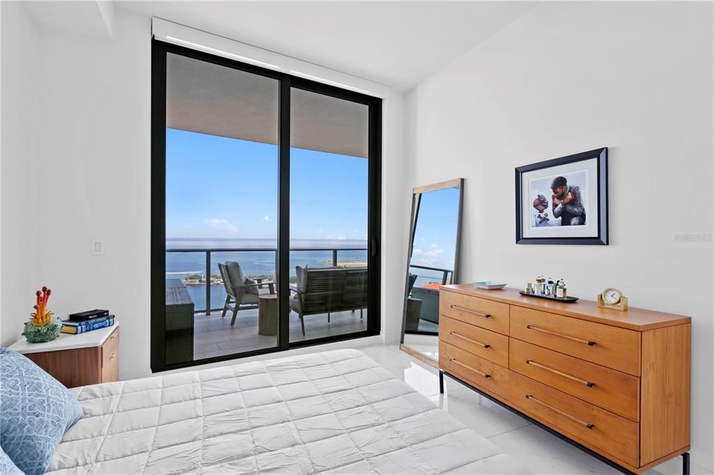 For Sale: $1,950,000 (2 beds, 2 baths, 1522 Square Feet)