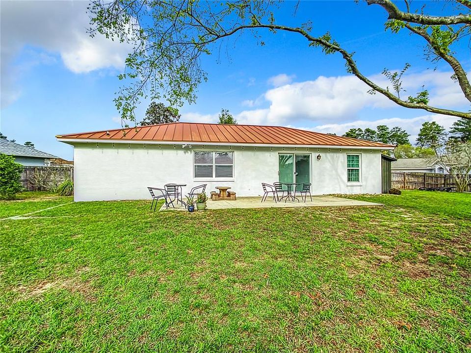 Active With Contract: $289,700 (3 beds, 2 baths, 1347 Square Feet)