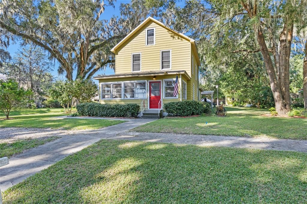 For Sale: $500,000 (3 beds, 2 baths, 1776 Square Feet)