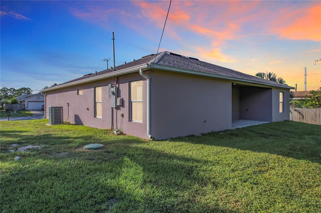 For Sale: $315,000 (4 beds, 2 baths, 1714 Square Feet)