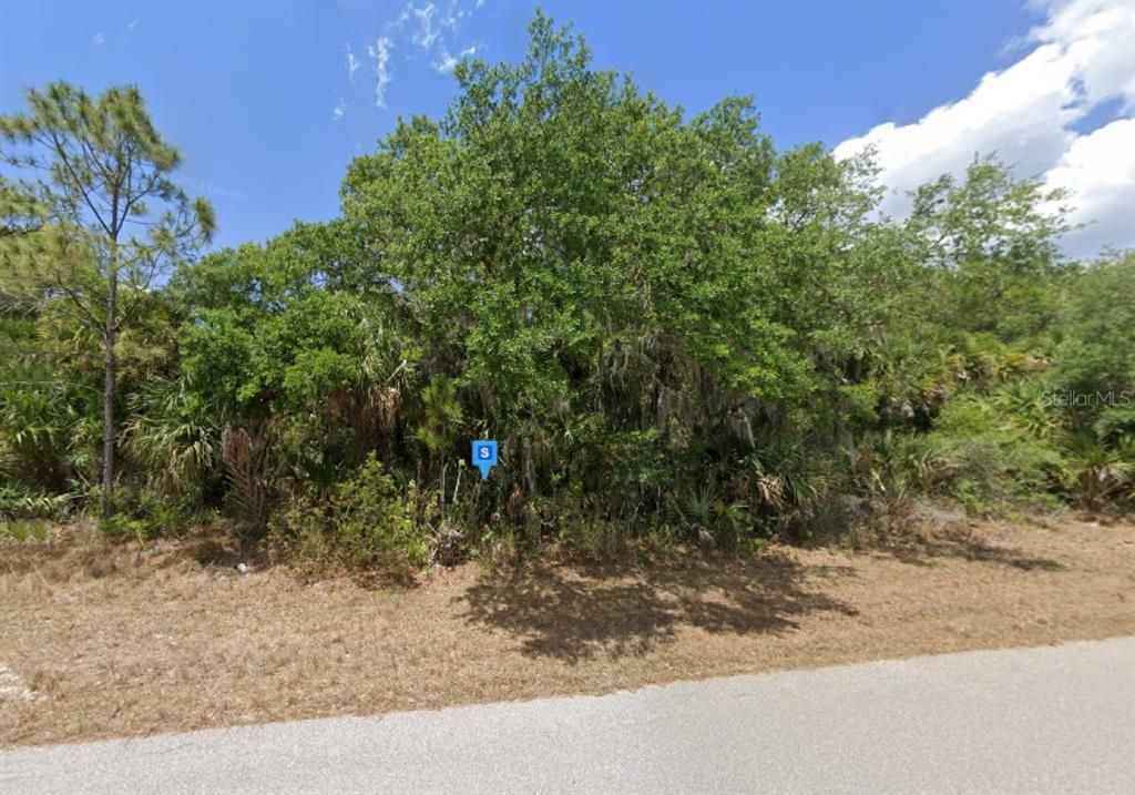 En Venta: $14,500 (0.23 acres)