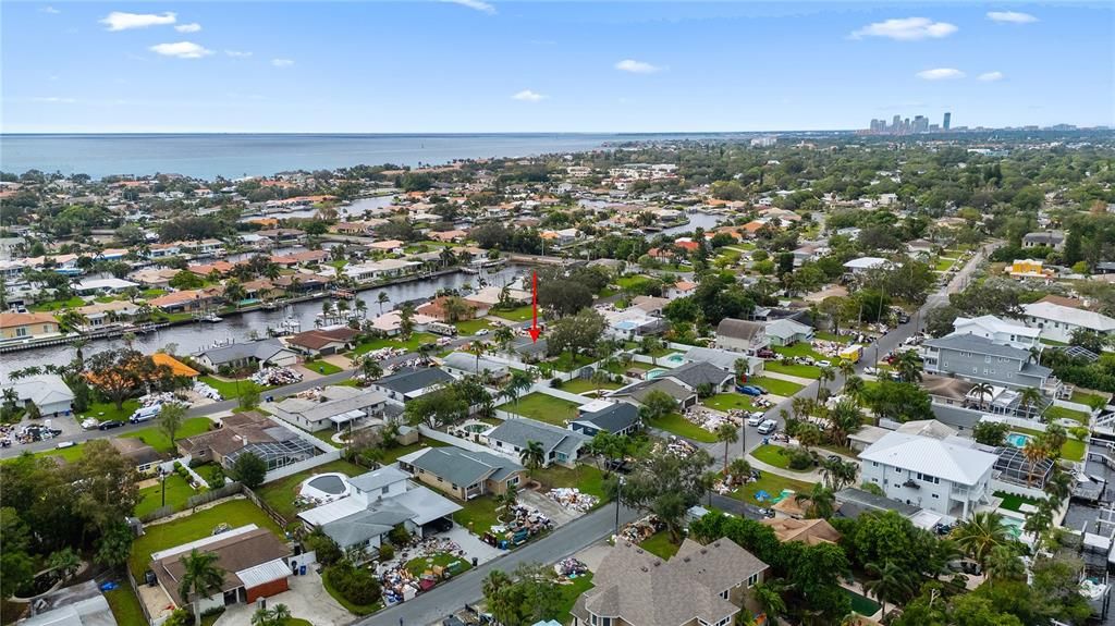 For Sale: $399,000 (3 beds, 2 baths, 1425 Square Feet)