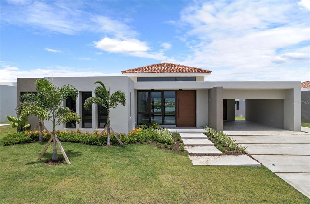 En Venta: $1,895,000 (4 camas, 3 baños, 4675 Pies cuadrados)