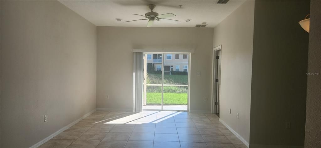 For Rent: $2,000 (3 beds, 2 baths, 1210 Square Feet)