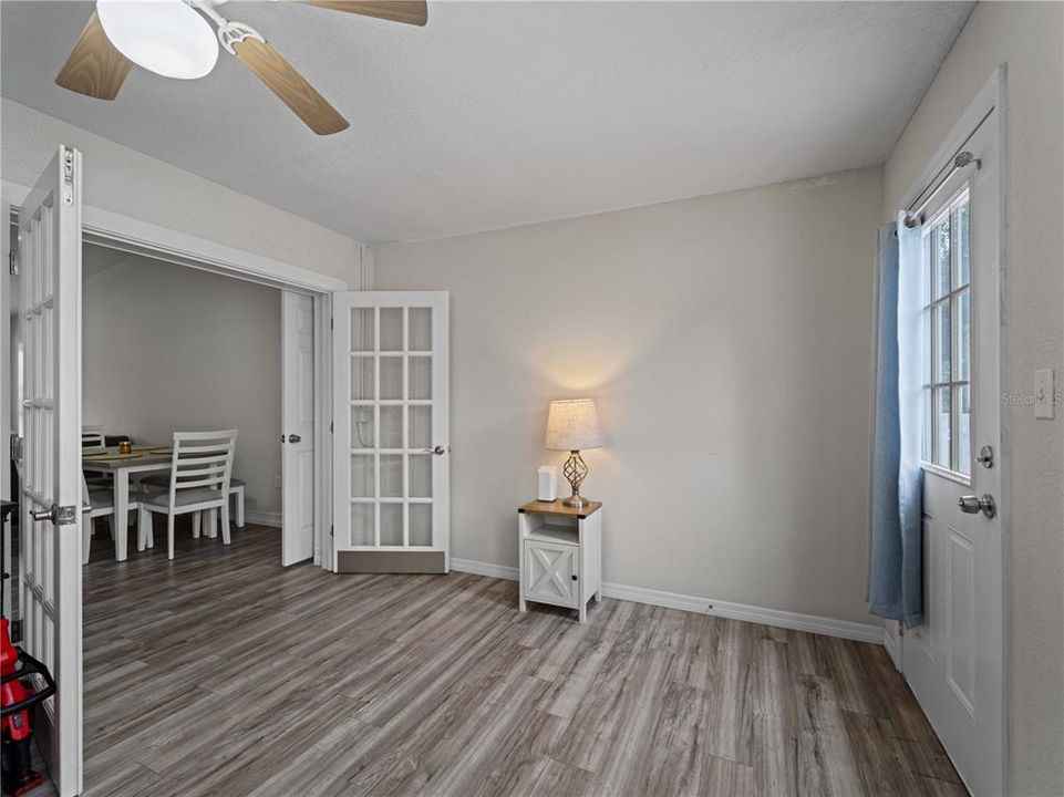 For Sale: $335,000 (3 beds, 2 baths, 1450 Square Feet)