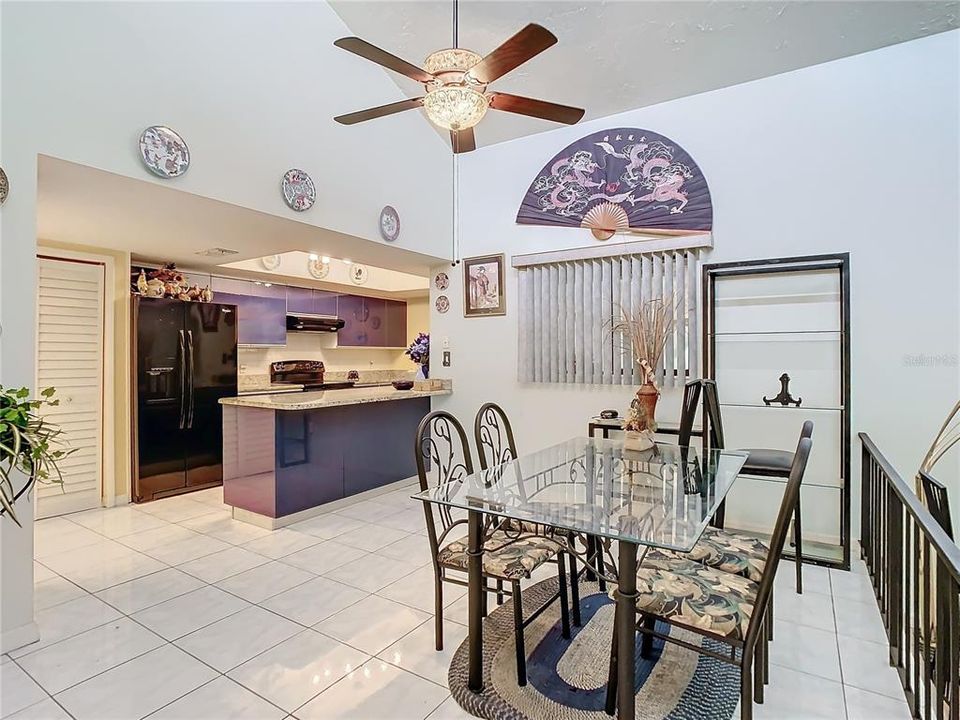 For Sale: $165,000 (2 beds, 2 baths, 1303 Square Feet)