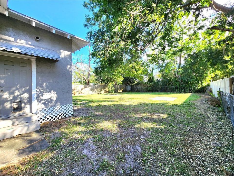 For Sale: $205,000 (3 beds, 1 baths, 1009 Square Feet)