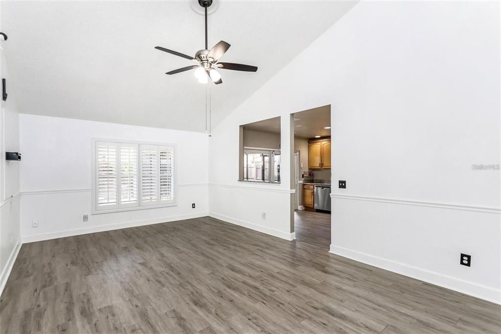 Active With Contract: $449,995 (4 beds, 2 baths, 1709 Square Feet)