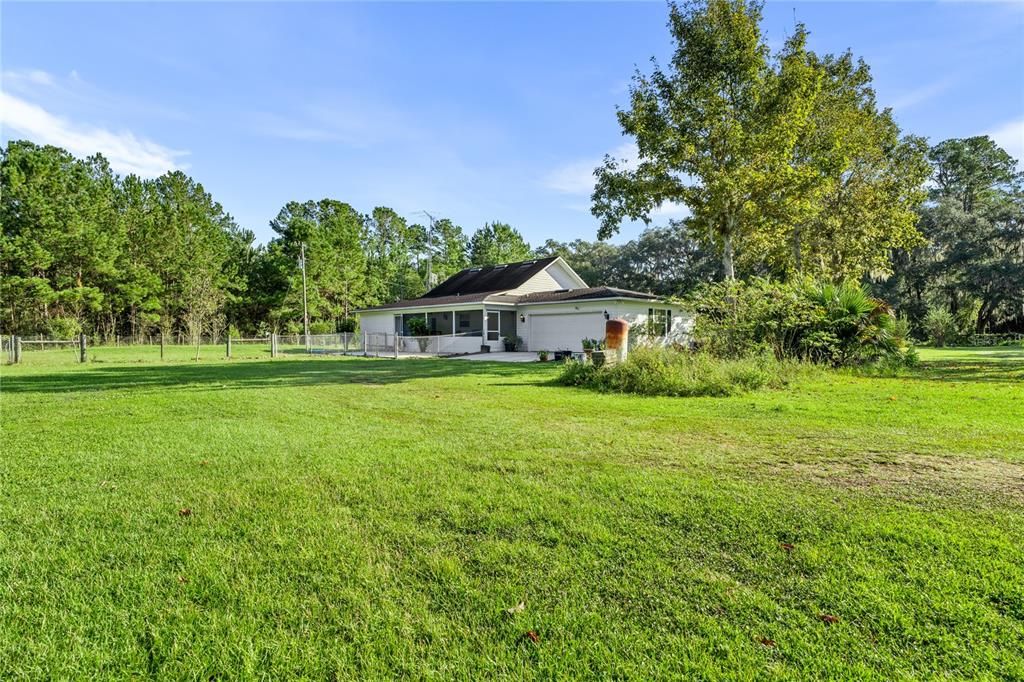 For Sale: $499,000 (3 beds, 2 baths, 1728 Square Feet)