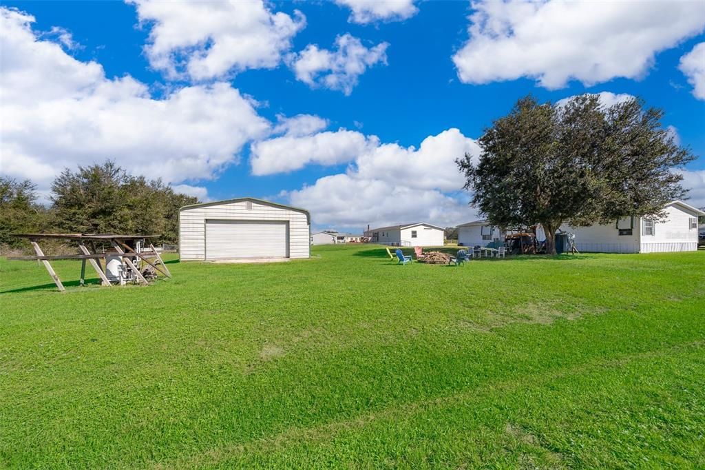 For Sale: $330,000 (3 beds, 2 baths, 2103 Square Feet)